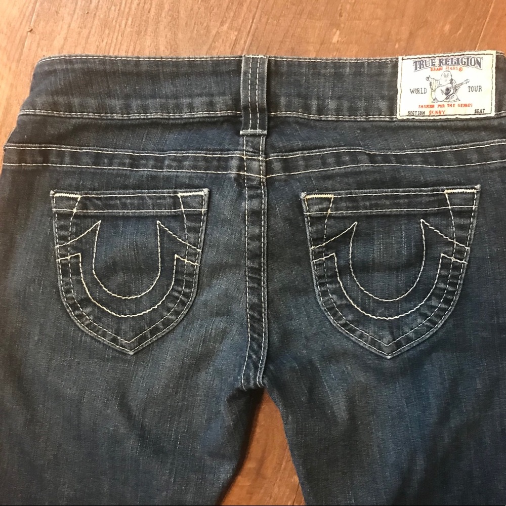 True Religion size 27 skinny jeans lowrise